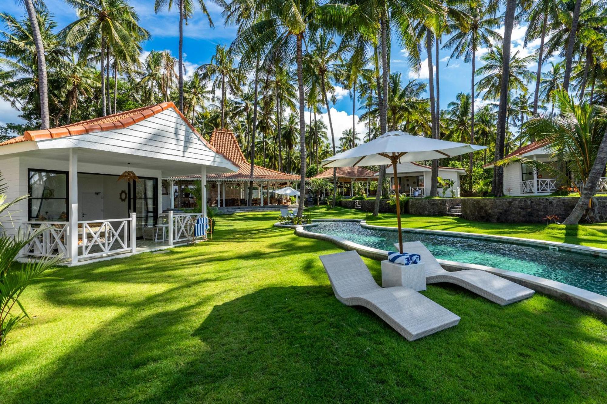 Senang Resort Tianyar Exterior foto